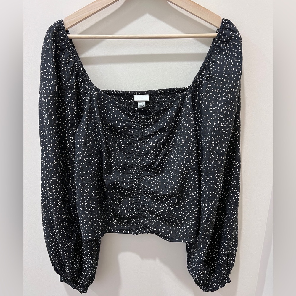 A. New. Day. Black and white polka dot long sleeve ruched front crop top